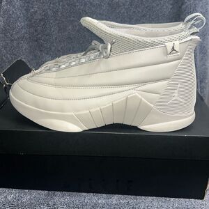 Air Jordan 15 retro Billie Eilish cream